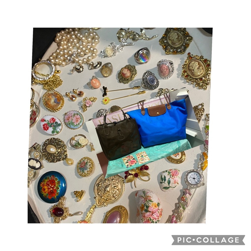 Vintage, Antique, Luxury Bags And Home Decore